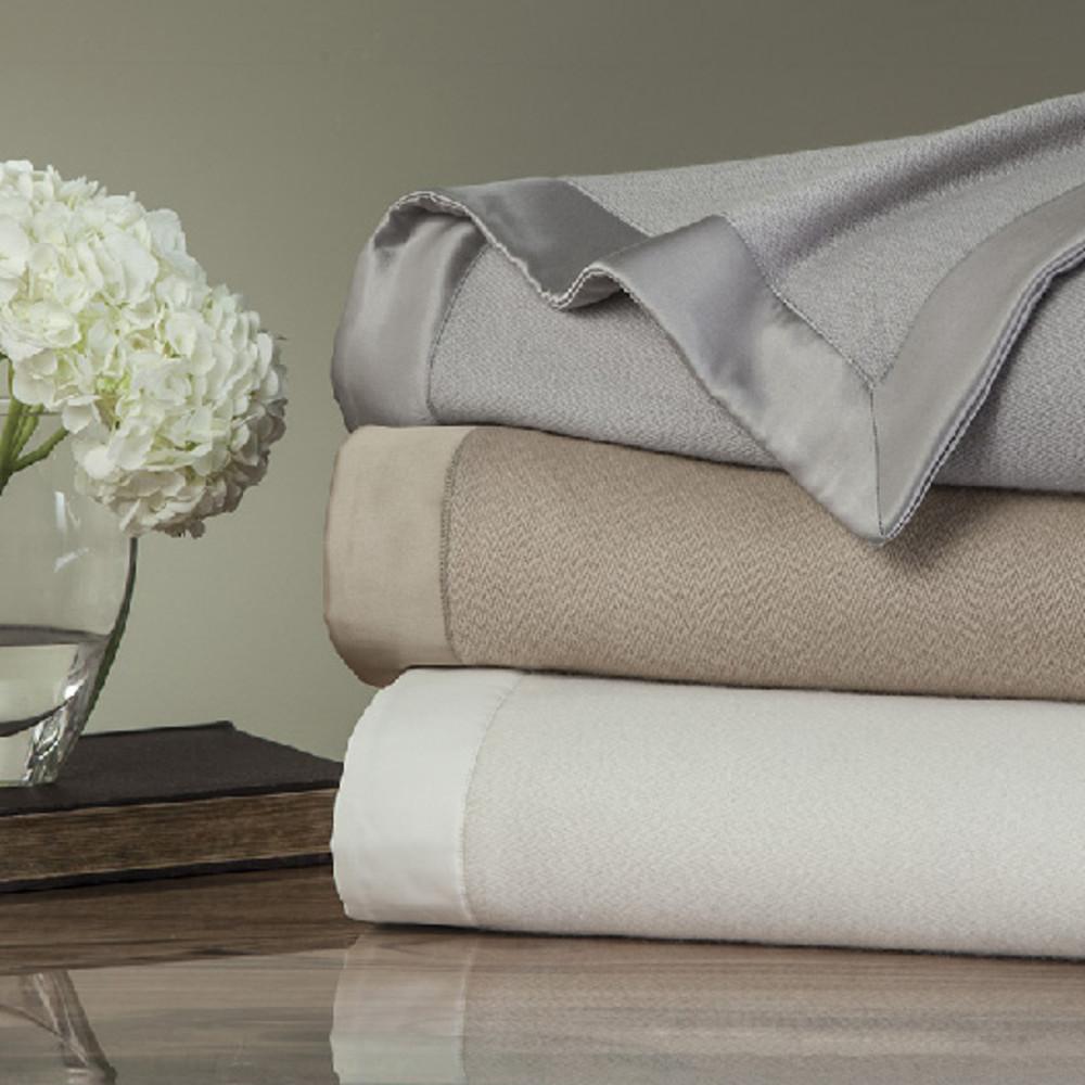 Serena Cashmere Queen Blanket