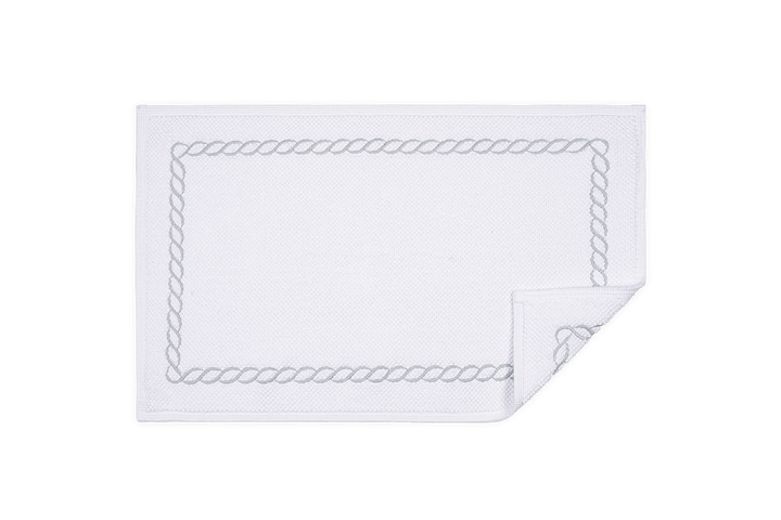 Classic Chain Bath Rug 21x34
