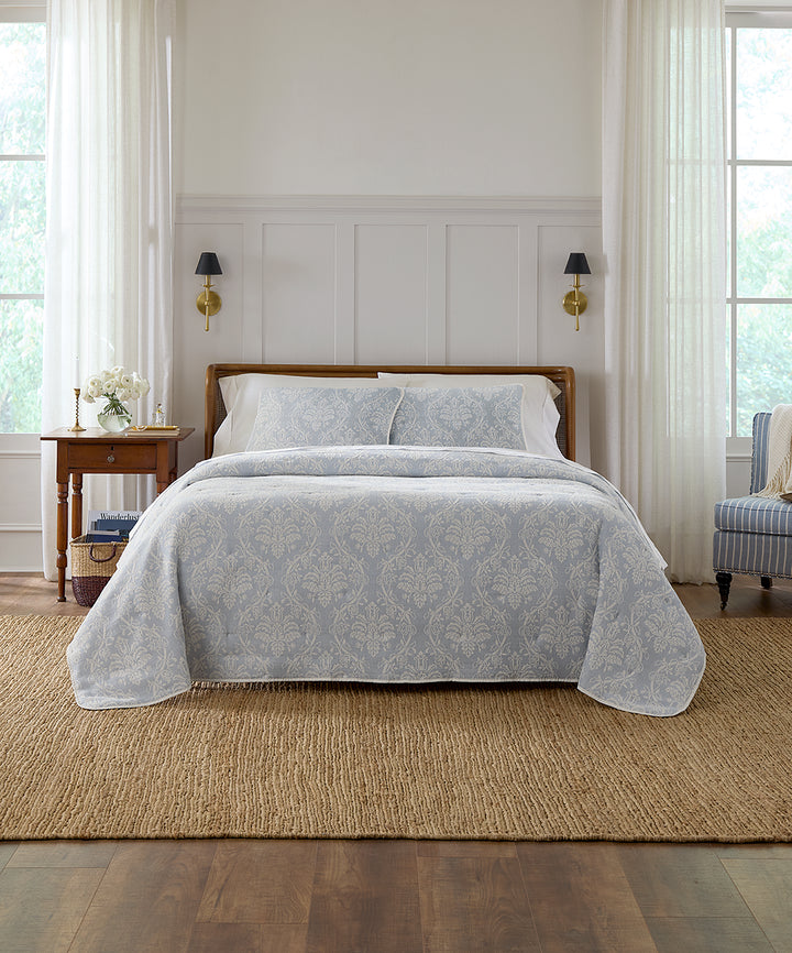 Sferra Isabella Quilt