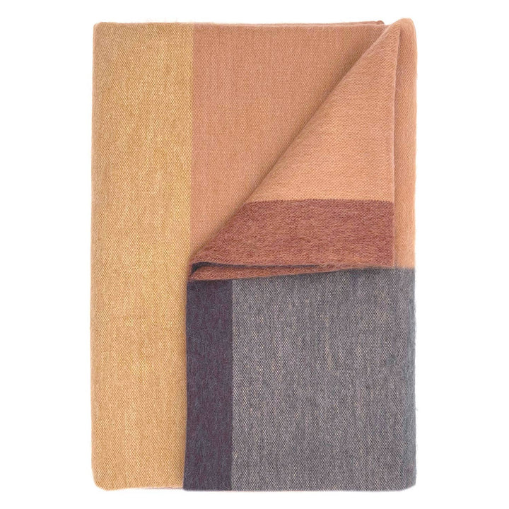 Alpaca Throw Blanket - Mojave Shupaca Alpaca 