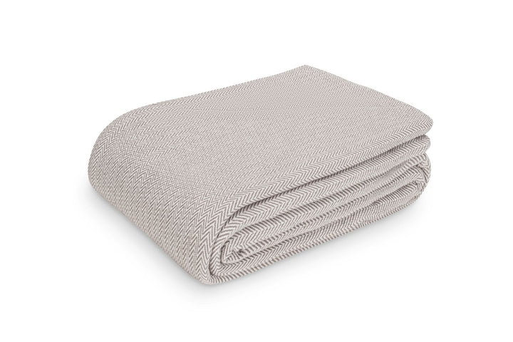 Avalon Blanket Bedside Manor Queen Platinum 