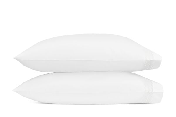 Axel Pillowcases-Pair Bedding Style Matouk White Standard 