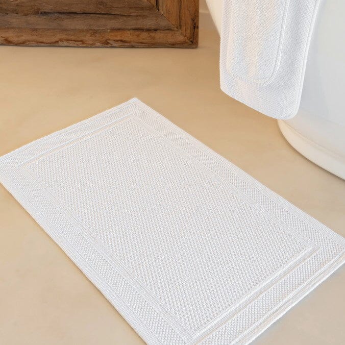 Bee Waffle Mat 20x31 Bath Linens Graccioza 
