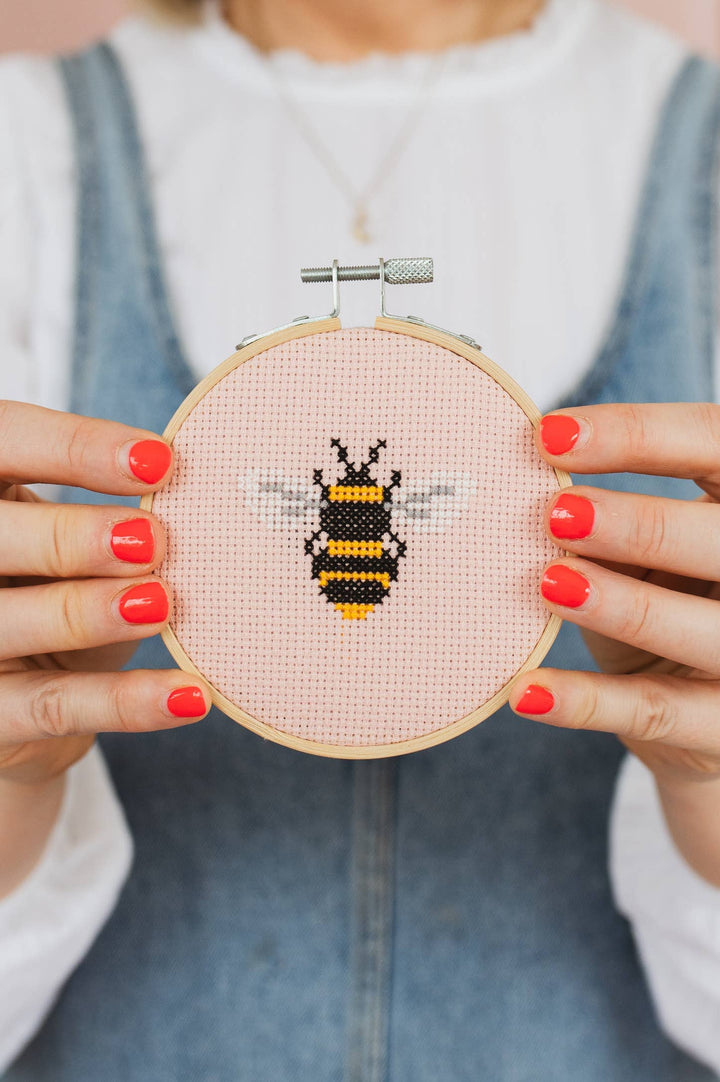 Beginner Bumble Bee Cross Stitch Kit Cotton Clara Craft Kits & Supplies 