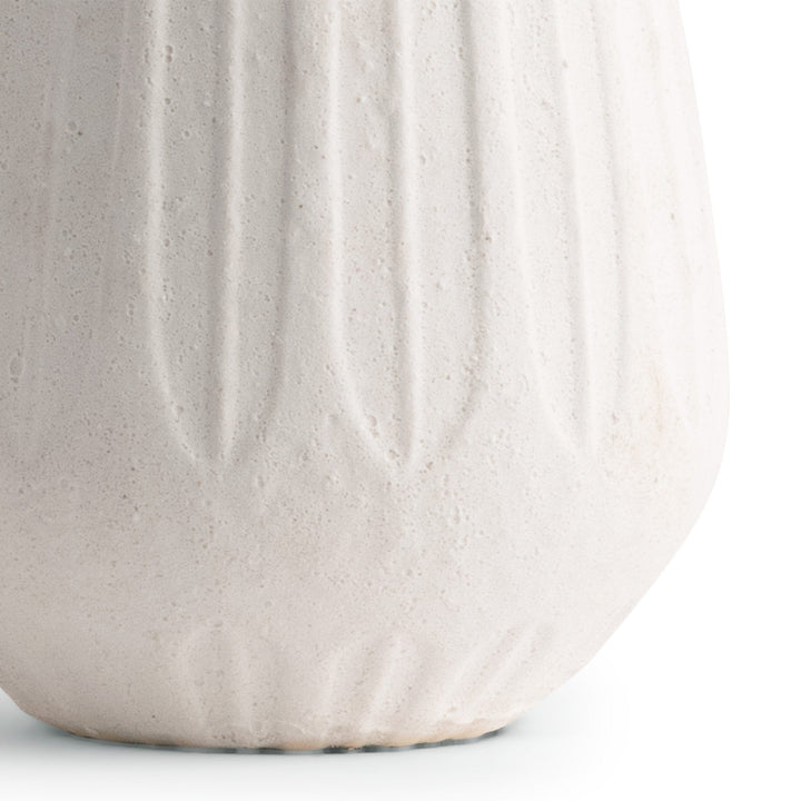 Betty Table Lamp Lighting Flow Decor 