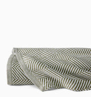 Camilo Full/Queen Blanket Bedding Style Sferra Willow 