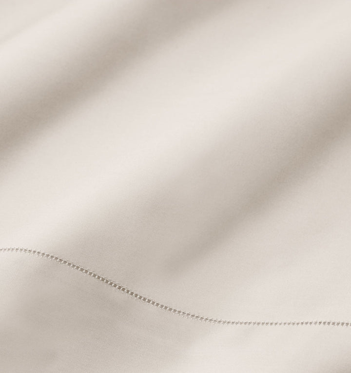 Celeste Cal King Sheet Set Bedding Style Sferra Bone 