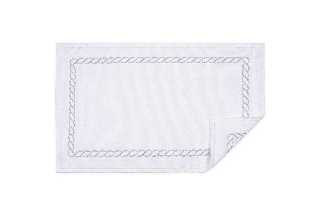 Classic Chain Bath Rug 21x34 Bath Linens Matouk 