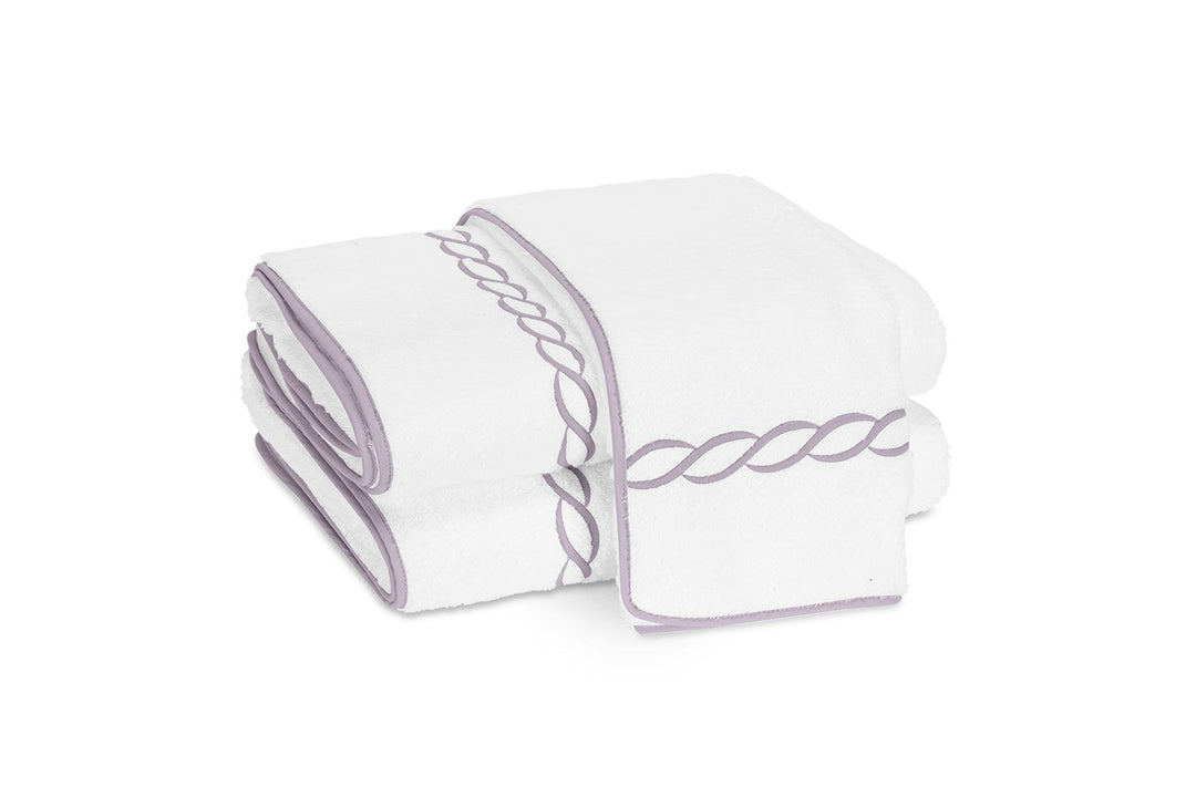Classic Chain Guest Towel Bath Linens Matouk Lilac 