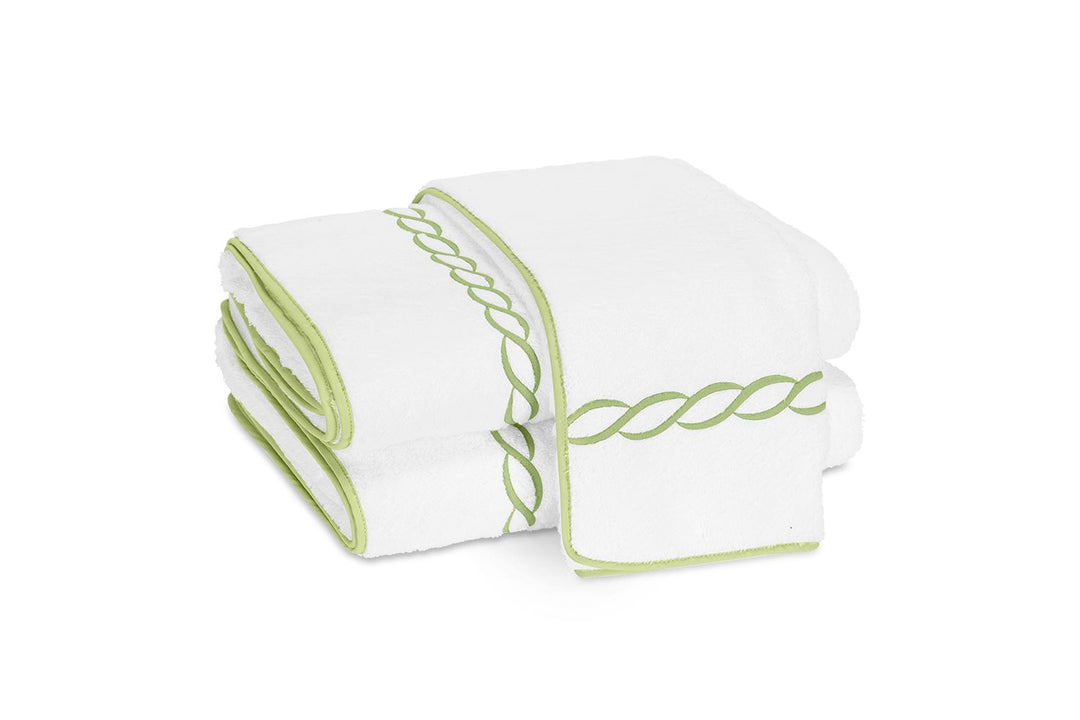Classic Chain Guest Towel Bath Linens Matouk Spring Green 