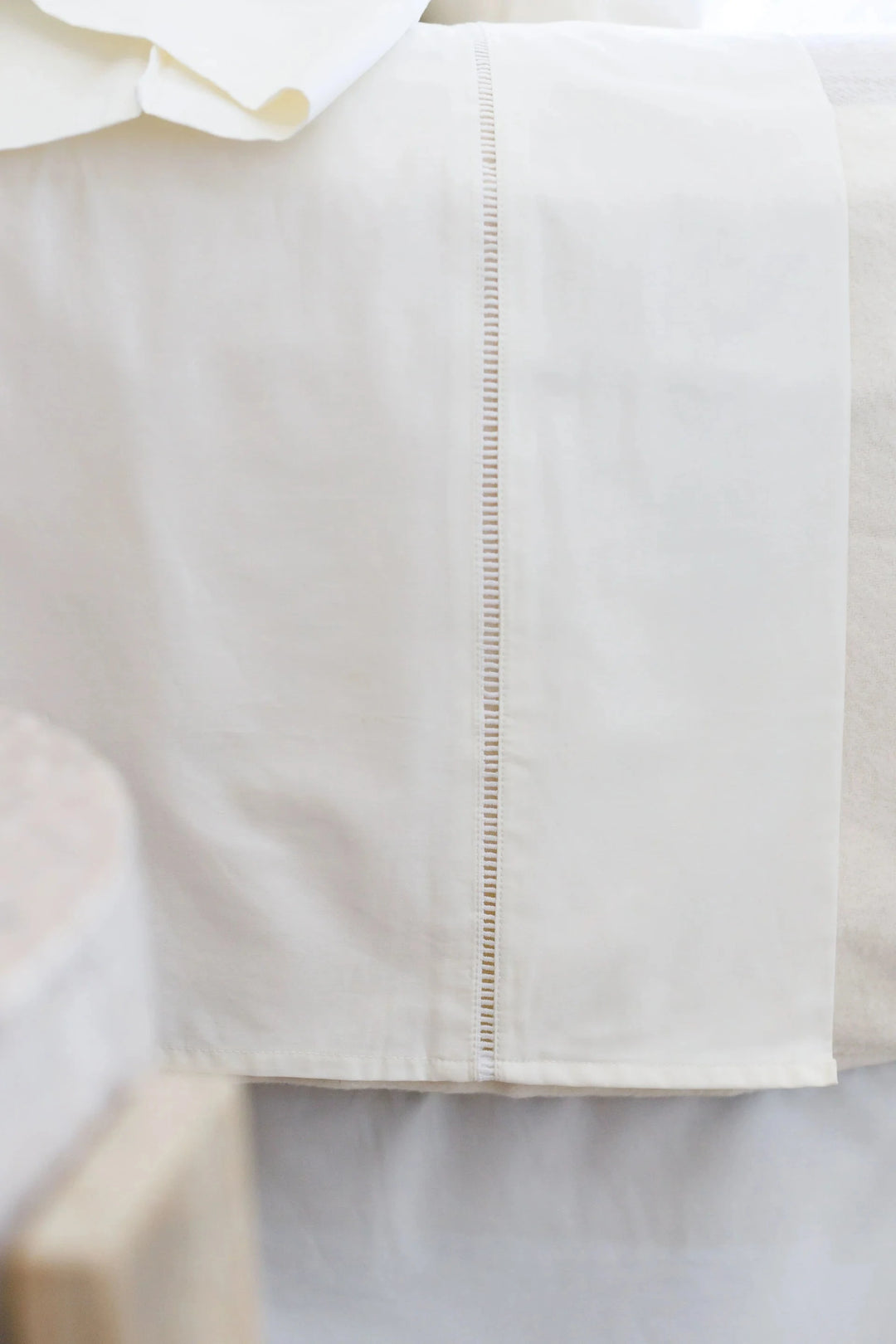 Como Ladder Stitch Sateen Sheet Set Bedding Style Pom Pom at Home Twin 