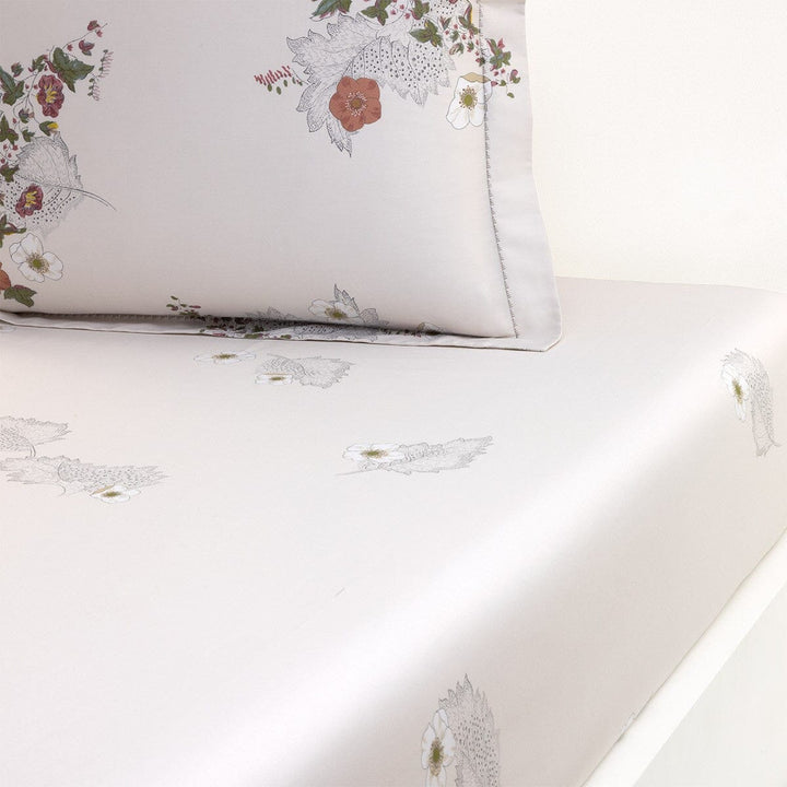 Corolles Fitted Sheet Bedding Style Yves Delorme Queen 