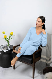 Cozy V-neck Top Sleepwear & Loungewear Aspen Dreams Morning Blue XSmall 