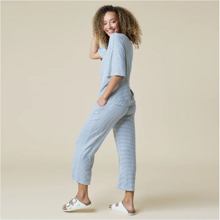 Dream Relaxed V-neck with Capri Lounge Set Loungewear Softies 