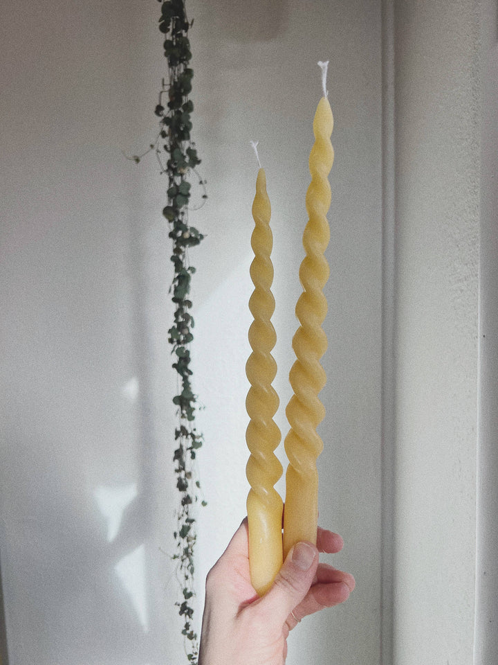 Extra long spiral taper candles Whiskey + Wine 