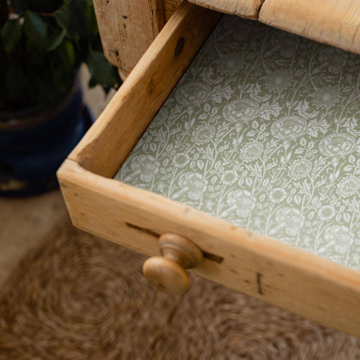 FRESH LINEN SCENTED Drawer Liners in SAGE GREEN William Morris Design The Master Herbalist 