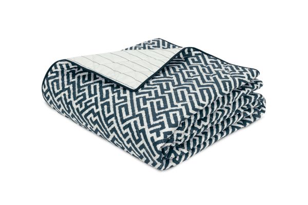Gabriel Quilt Bedding Style Matouk Indigo Twin 