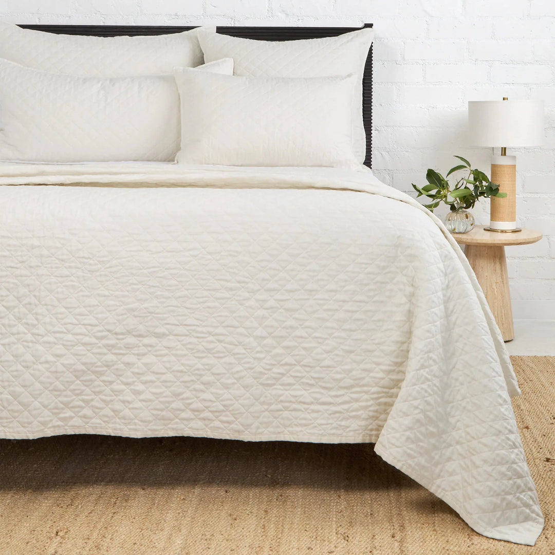 Hampton King Coverlet Bedding Style Pom Pom at Home Cream 