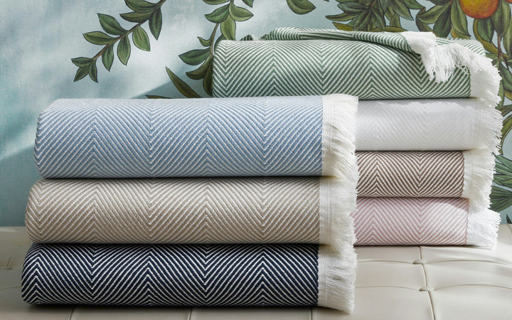 Leo Throw Linens & Bedding Matouk 