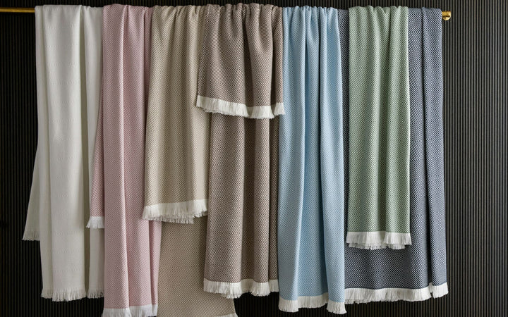 Leo Throw Linens & Bedding Matouk 