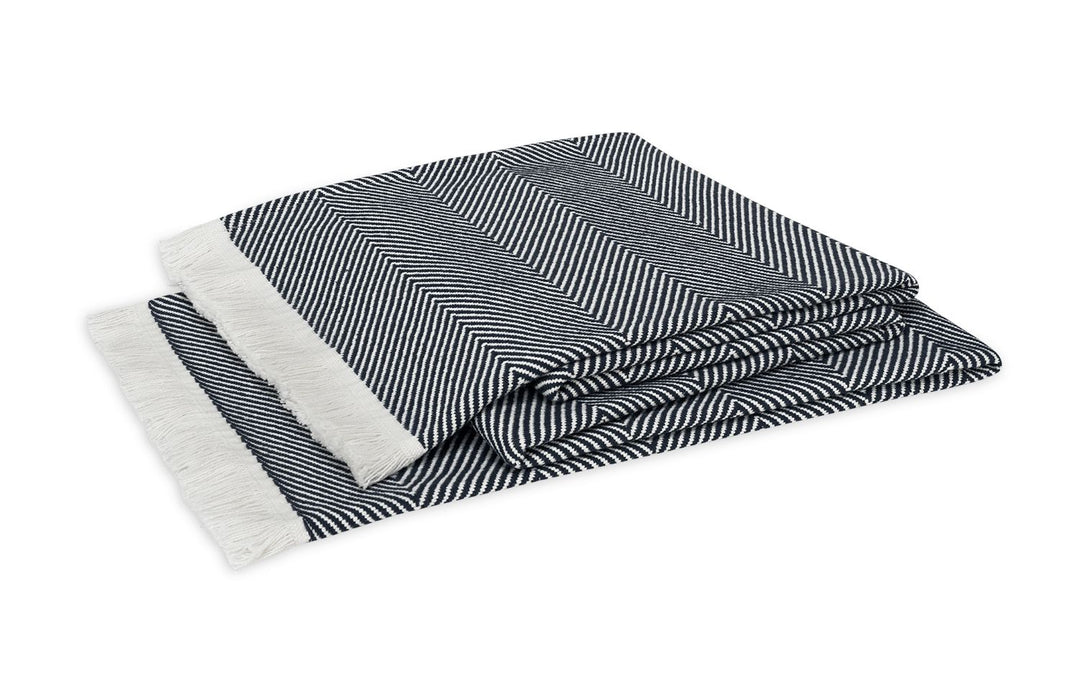 Leo Throw Linens & Bedding Matouk Navy 