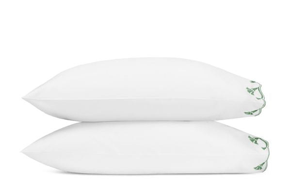 Marcella Pillowcases- Pair Bedding Style Matouk Clover Standard 