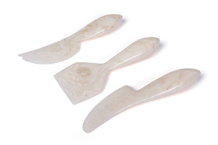 Resin Cheese Knife, Vanilla (Set of 3) - 6 Inches Casa Amarosa 