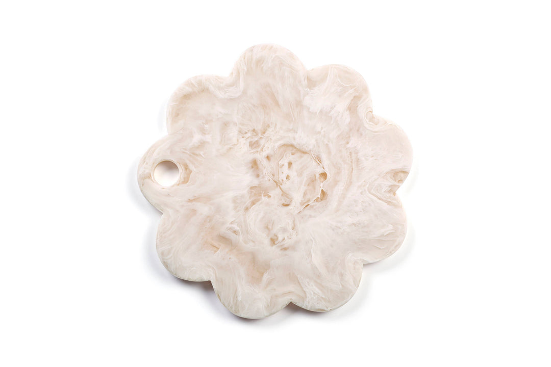 Scallop Resin Cheese Charcuterie Board, Vanilla - 9 Inches Casa Amarosa 