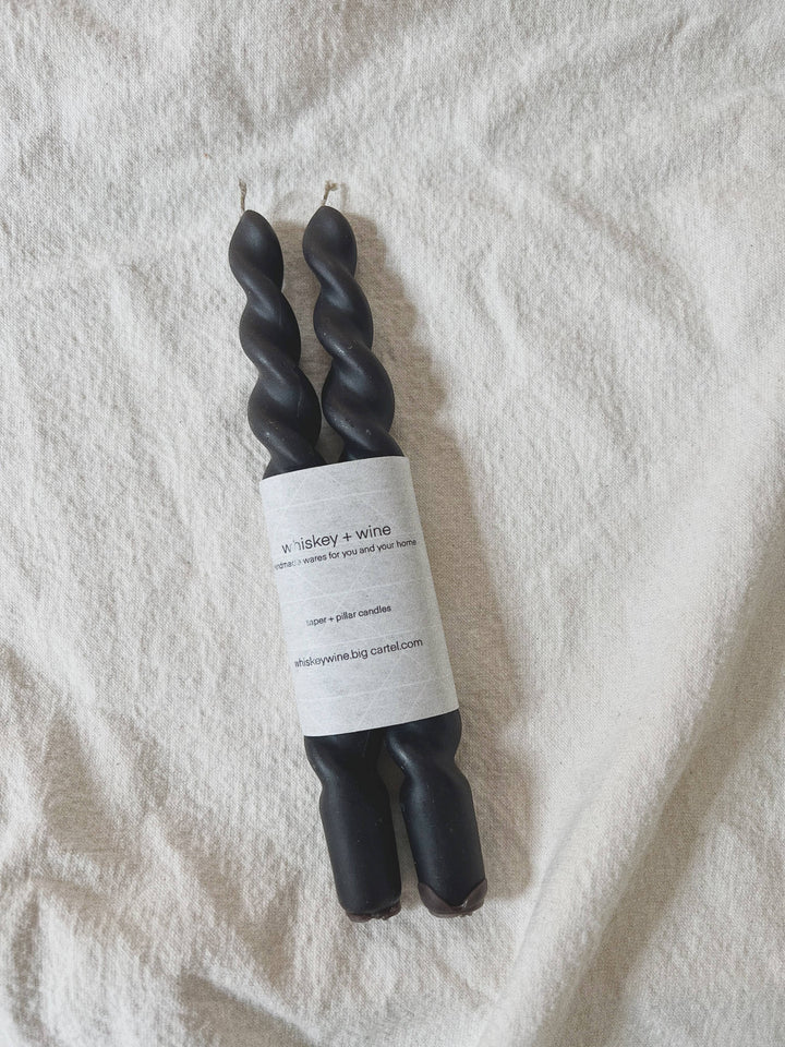 Spiral taper candle Whiskey + Wine 