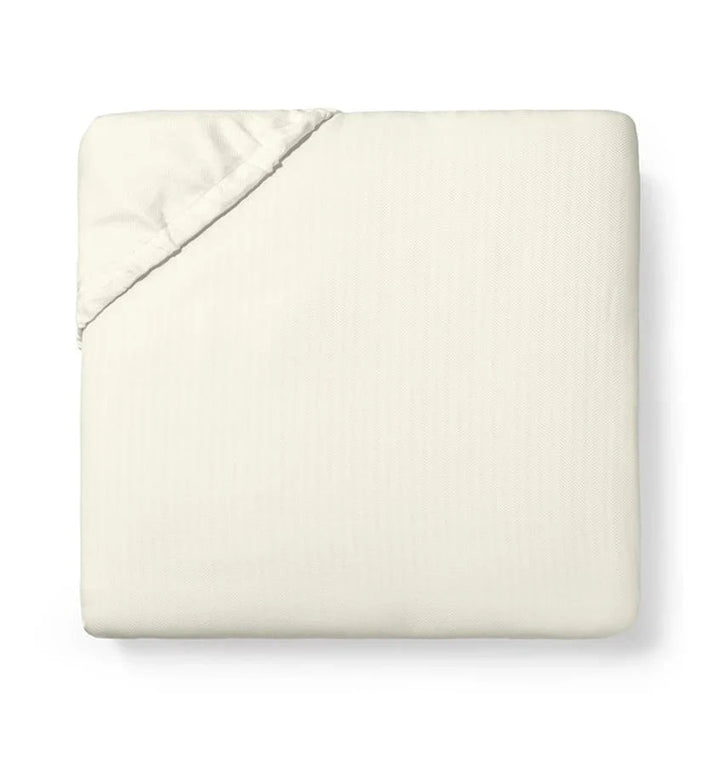 Tesoro Fitted Sheet Bedding Style Sferra Ivory California king 