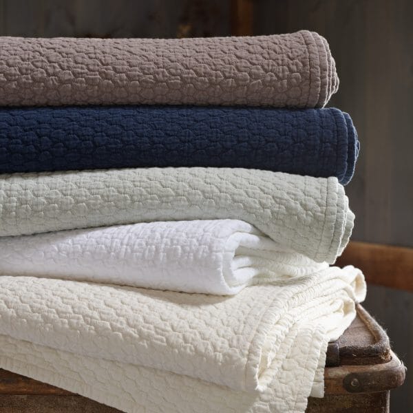 Tracey Coverlet Bedding Style TL at Home 