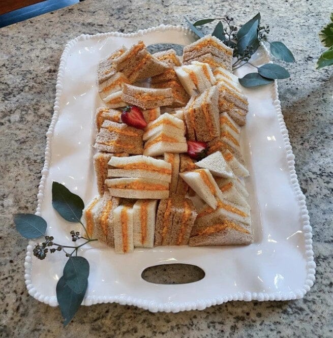 VIDA Alegria Rectangular Tray with Handles White Kitchenware Beatriz Ball 
