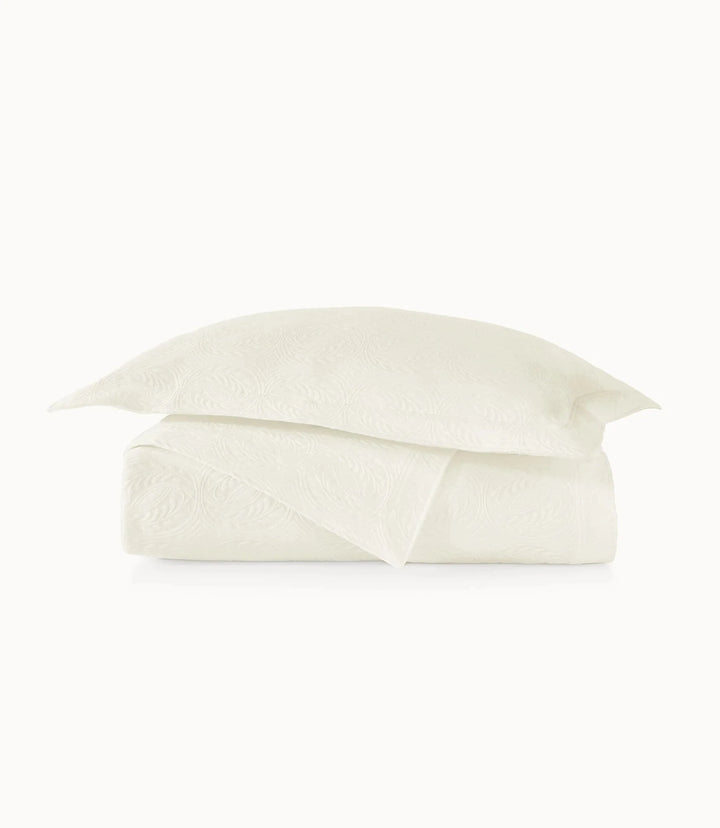 Vienna Coverlet Bedding Style Peacock Alley Ivory King 