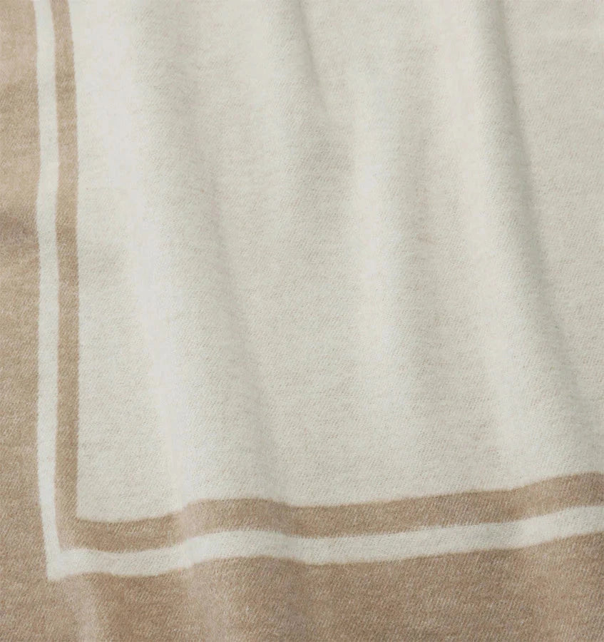 Viletta Throw Throw Sferra Oat/Beige 