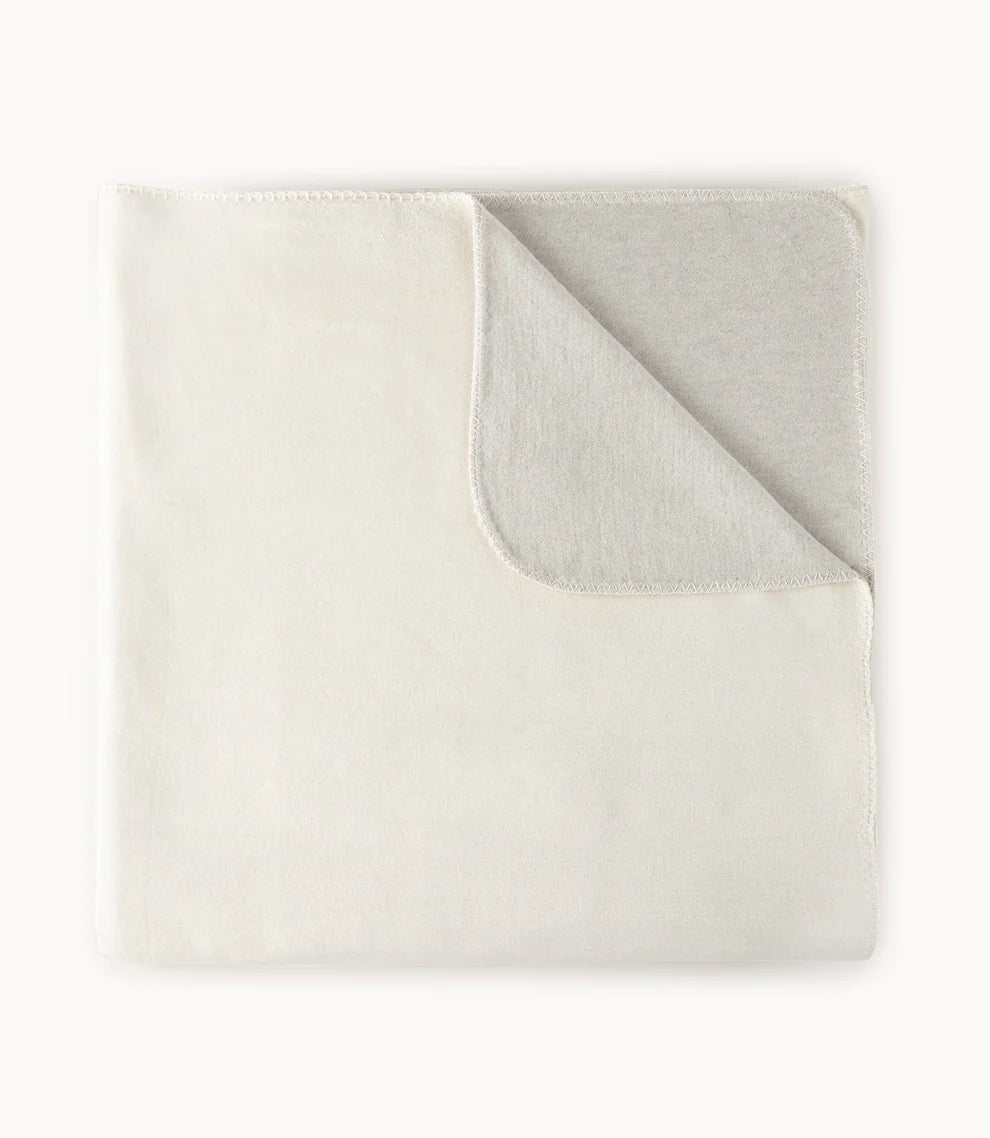Alta Reversible Cotton Full/Queen Blanket Bedding Style Peacock Alley Pearl