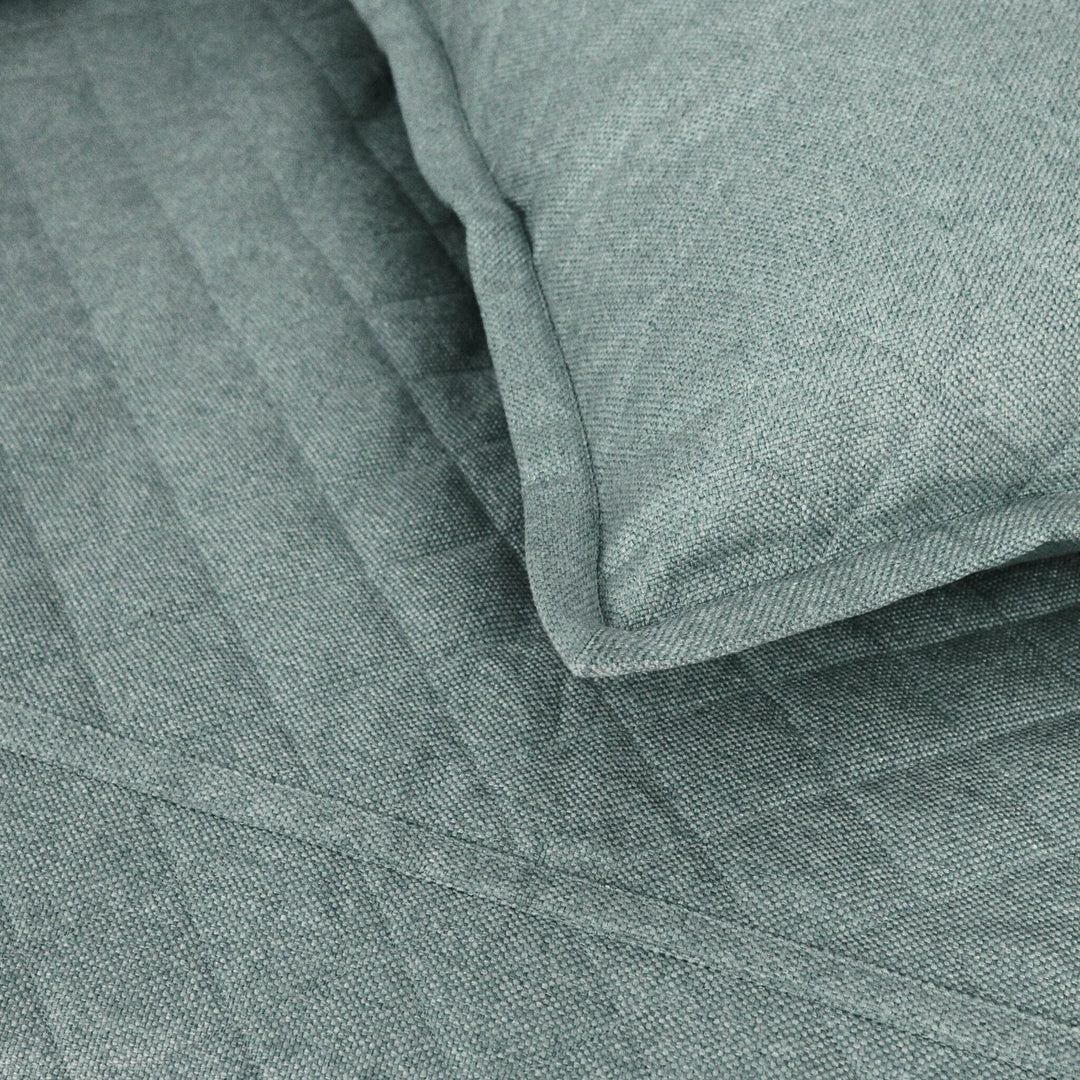 Bedding Style - Baby Basket Queen Coverlet Set