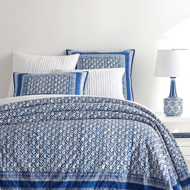 Batik Full/Queen Coverlet Bedding Style Pine Cone Hill 