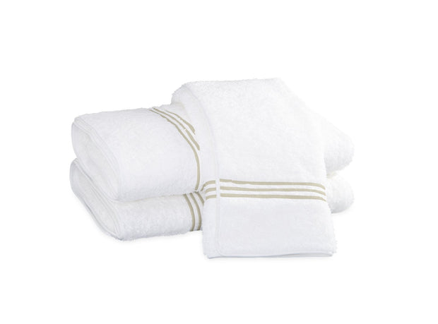 Bath Linens - Bel Tempo Guest Towel