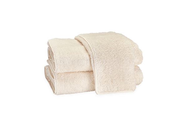 Cairo Spa Towel Bath Linens Matouk Ivory Ivory 