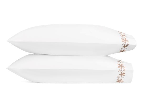 Callista King Pillowcase - pair Bedding Style Matouk Shell 