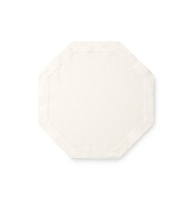 Table Linens - Classico 15" Octagonal Placemats - Set Of 4
