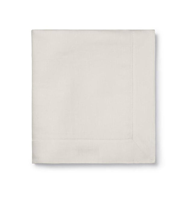 Table Linens - Classico Square Tablecloth - 90 X 90