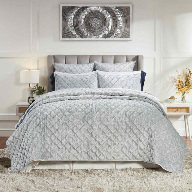 Clermont King Coverlet Bedding Style Orchids Lux Home Splash 