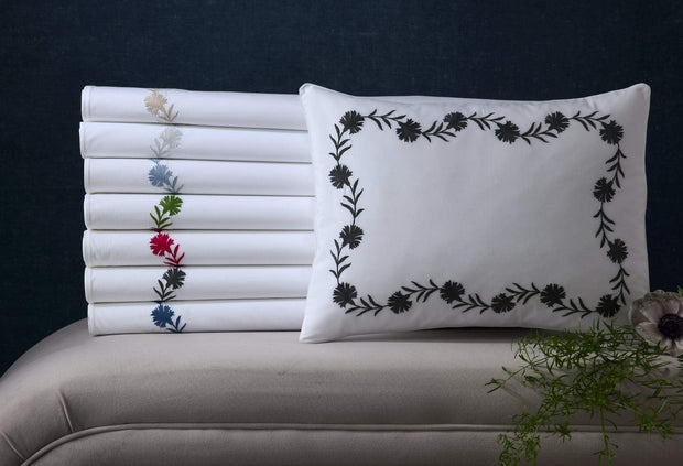Daphne Full/Queen Flat Sheet Bedding Style Matouk 