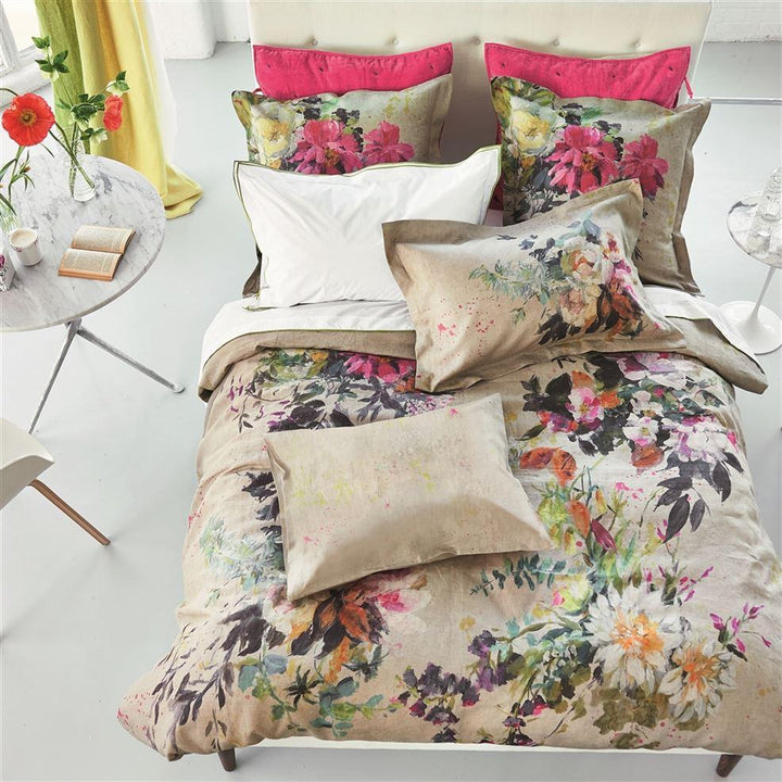 Designer's Guild Aubriet Fuchsia Bedding Style Designer's Guild 