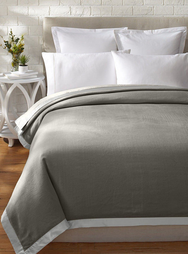 Bedding Style - Full/Queen Silk Blanket