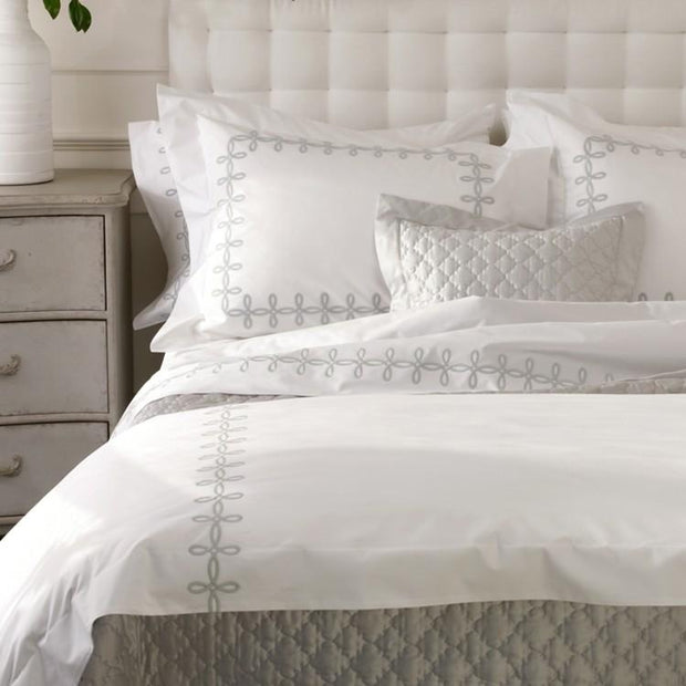 Bedding Style - Gordian Knot Full/Queen Duvet Cover