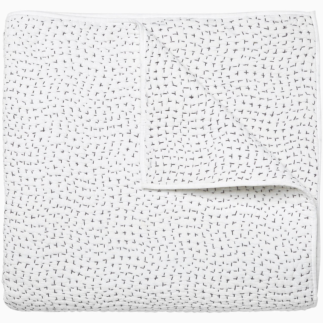 Hand Stitched Full/Queen Coverlet Bedding Style John Robshaw