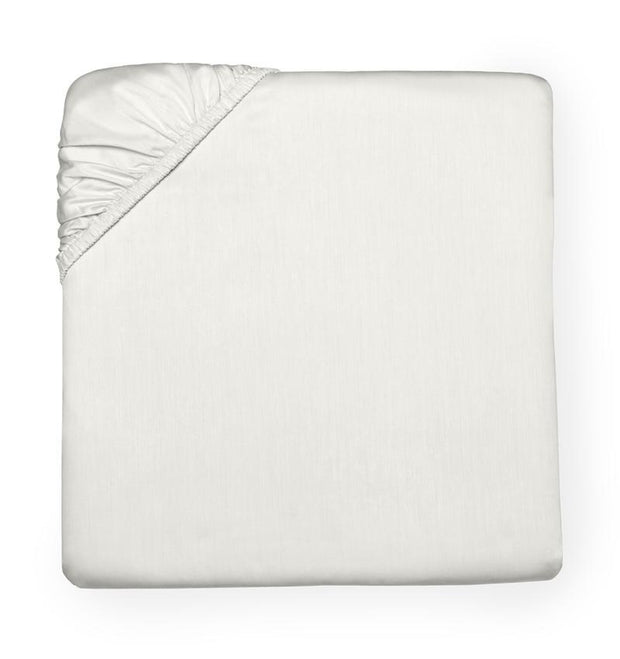 Bedding Style - Larro Cal King Fitted Sheet
