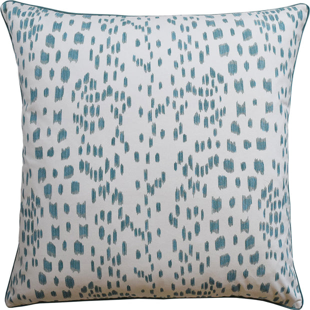 Les Touches 22" Pillow Decorative Pillow Ryan Studio Aqua 